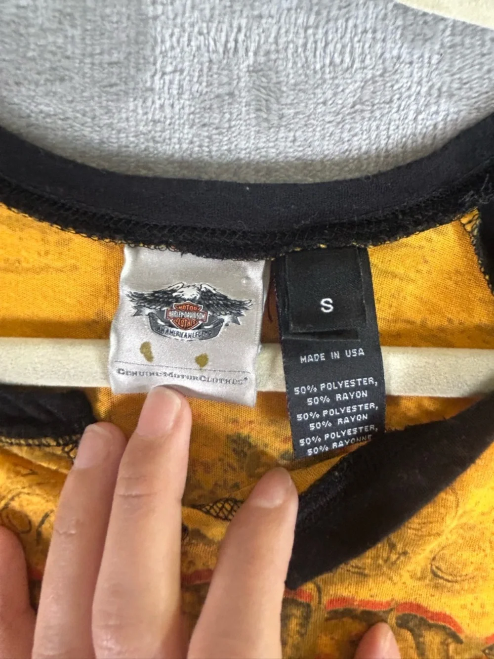 Harley Davidson Yellow & Black Raglan Graphic Tee - Picture 2 of 8